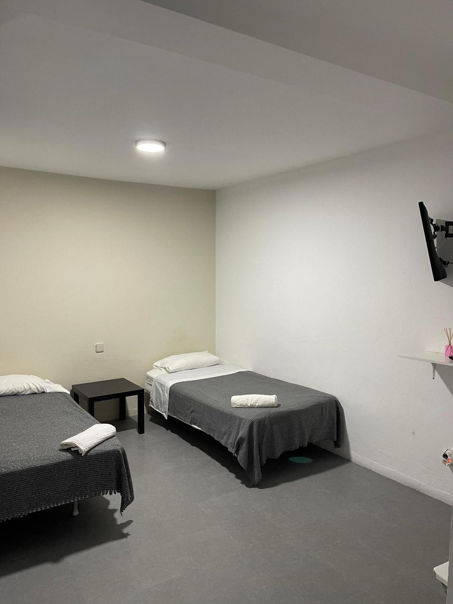 Hostal Santa Calma ماربيا المظهر الخارجي الصورة