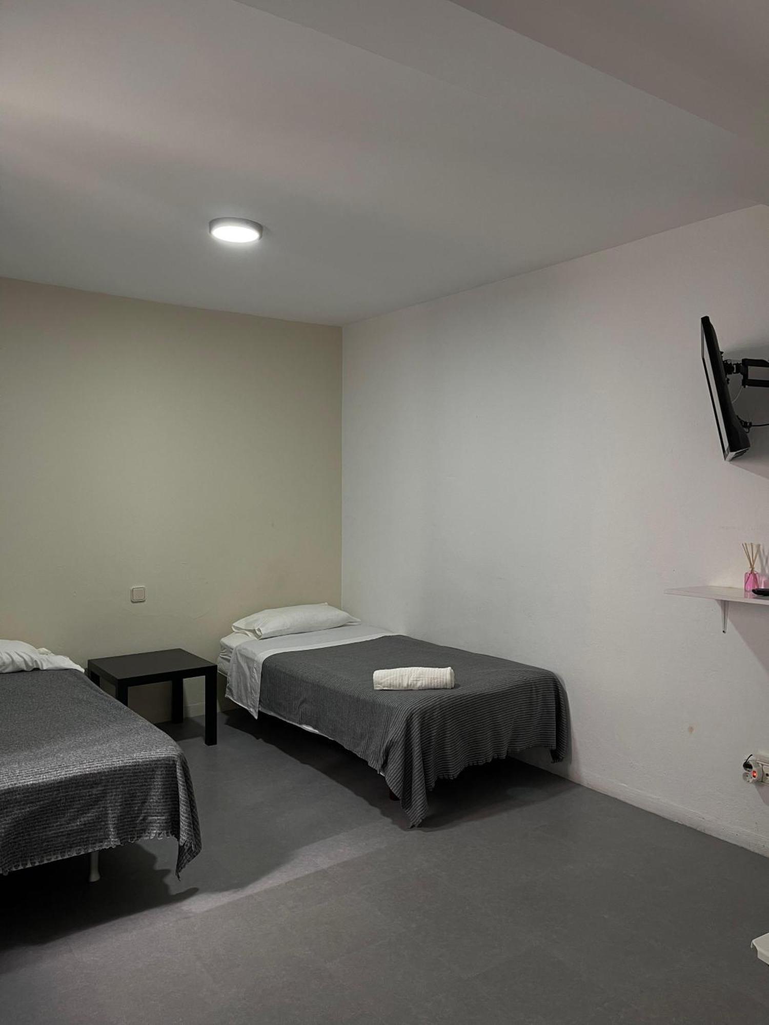 Hostal Santa Calma ماربيا المظهر الخارجي الصورة